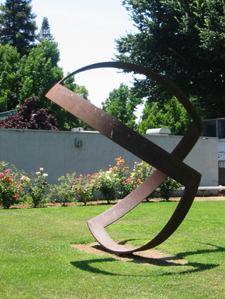 "Eclipse" in Sacramento - Sculpture by Roger Berry