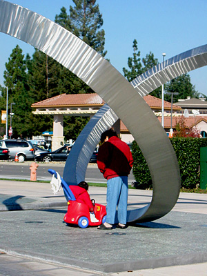 “Perspectives” in Cupertino - sculpture by Roger Berry 